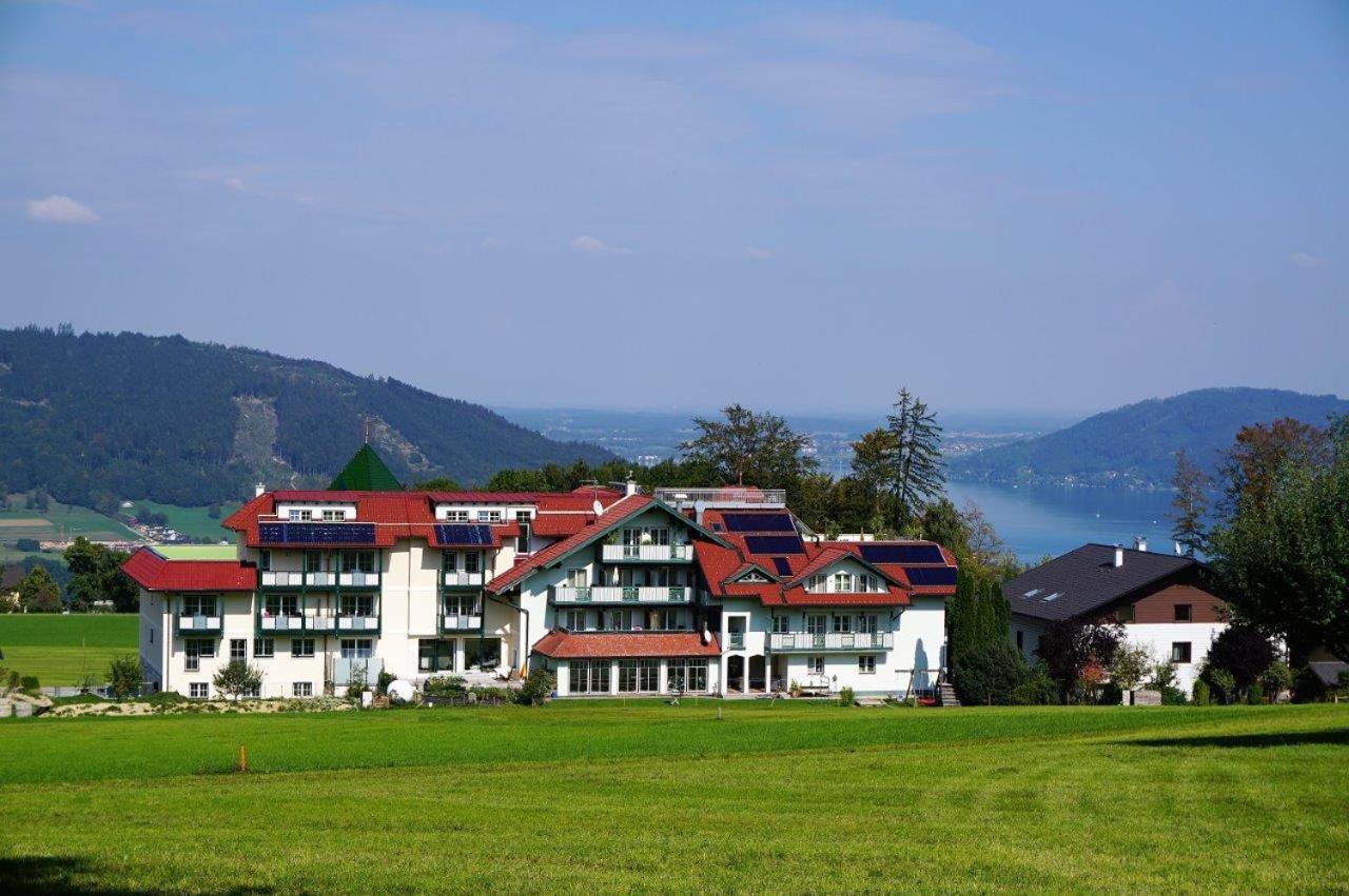 Hotel Irmgard Strass im Attergau Exterior photo